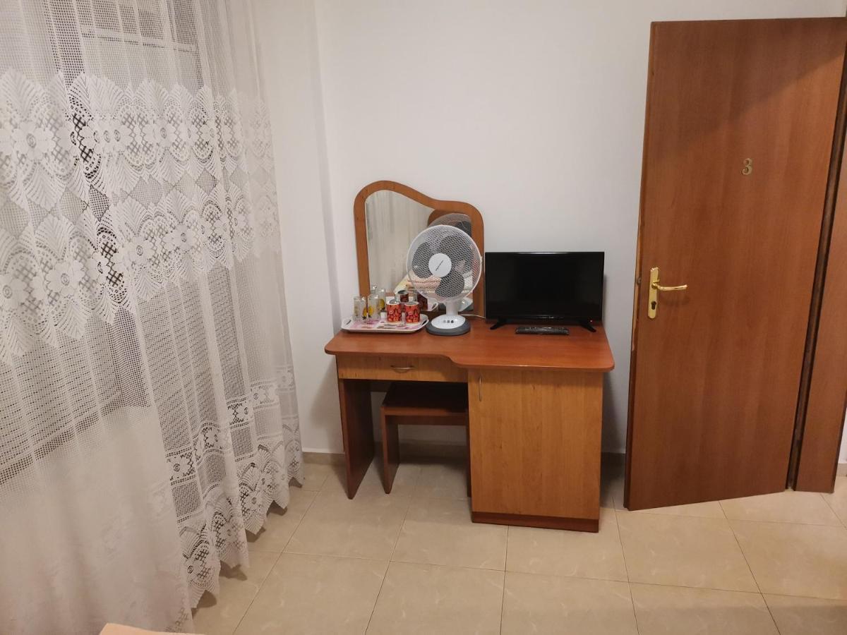 Къща За Гости Кадиеви Πριμόρσκο Εξωτερικό φωτογραφία