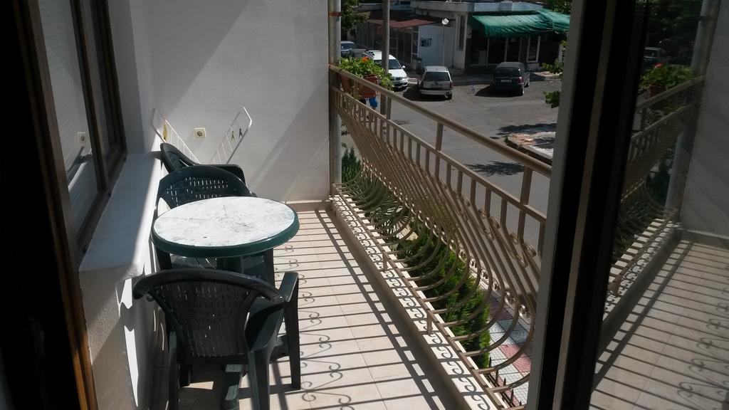 Къща За Гости Кадиеви Πριμόρσκο Εξωτερικό φωτογραφία